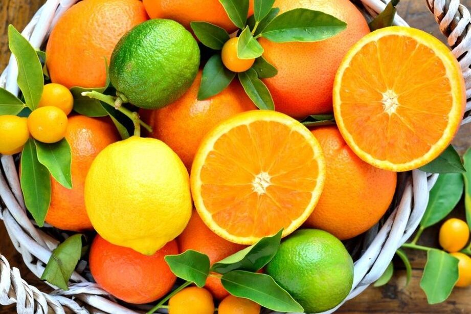 Benefits of oranges and lemons